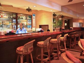 AKOI-KOI BAR